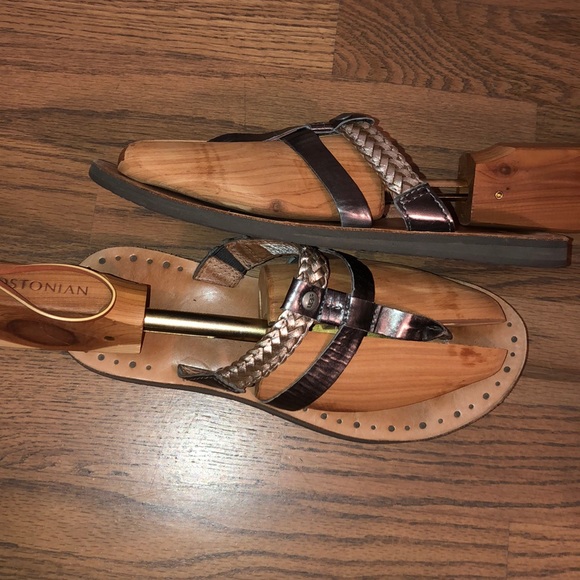 Authentic UGG Audra Thong Sandal - Picture 9 of 11
